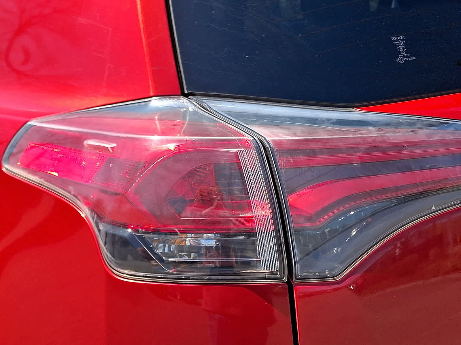 Certified 2017 Toyota RAV4 XLE AWD/4WD image 11