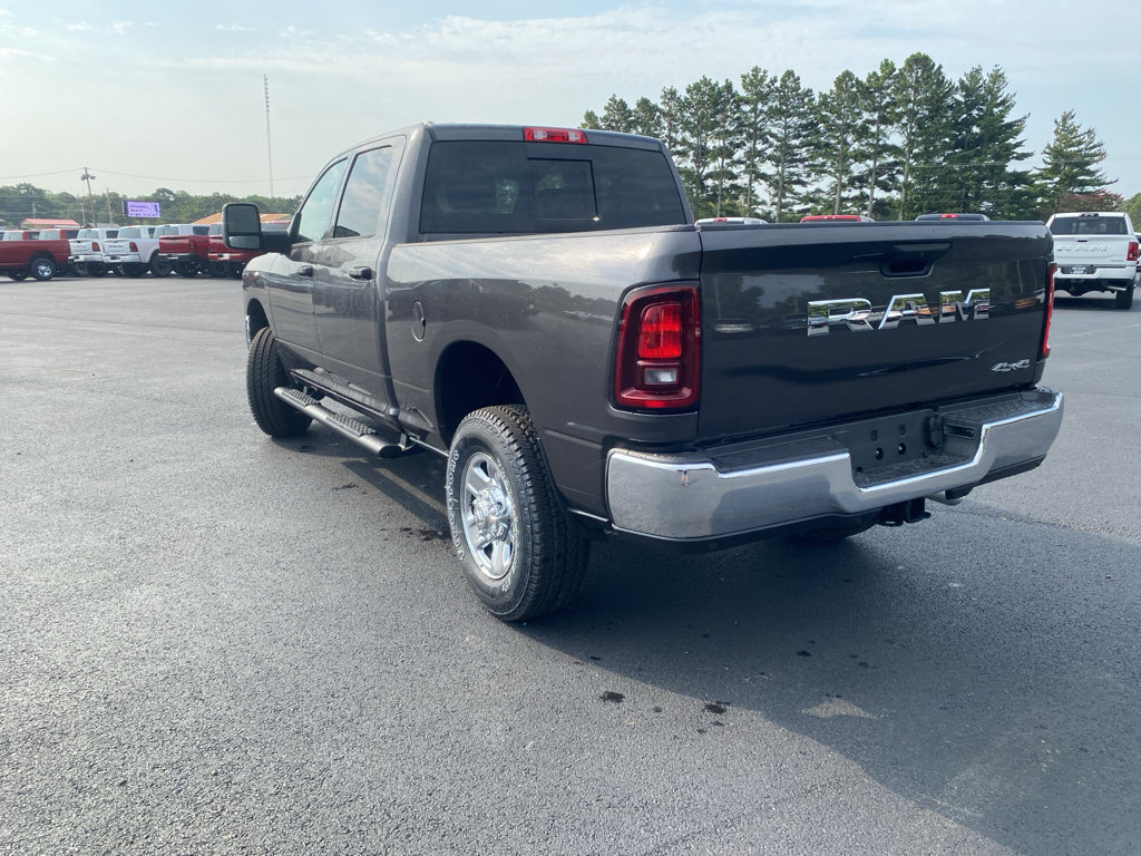 New 2026 RAM 2500 Tradesman AWD/4WD image 7