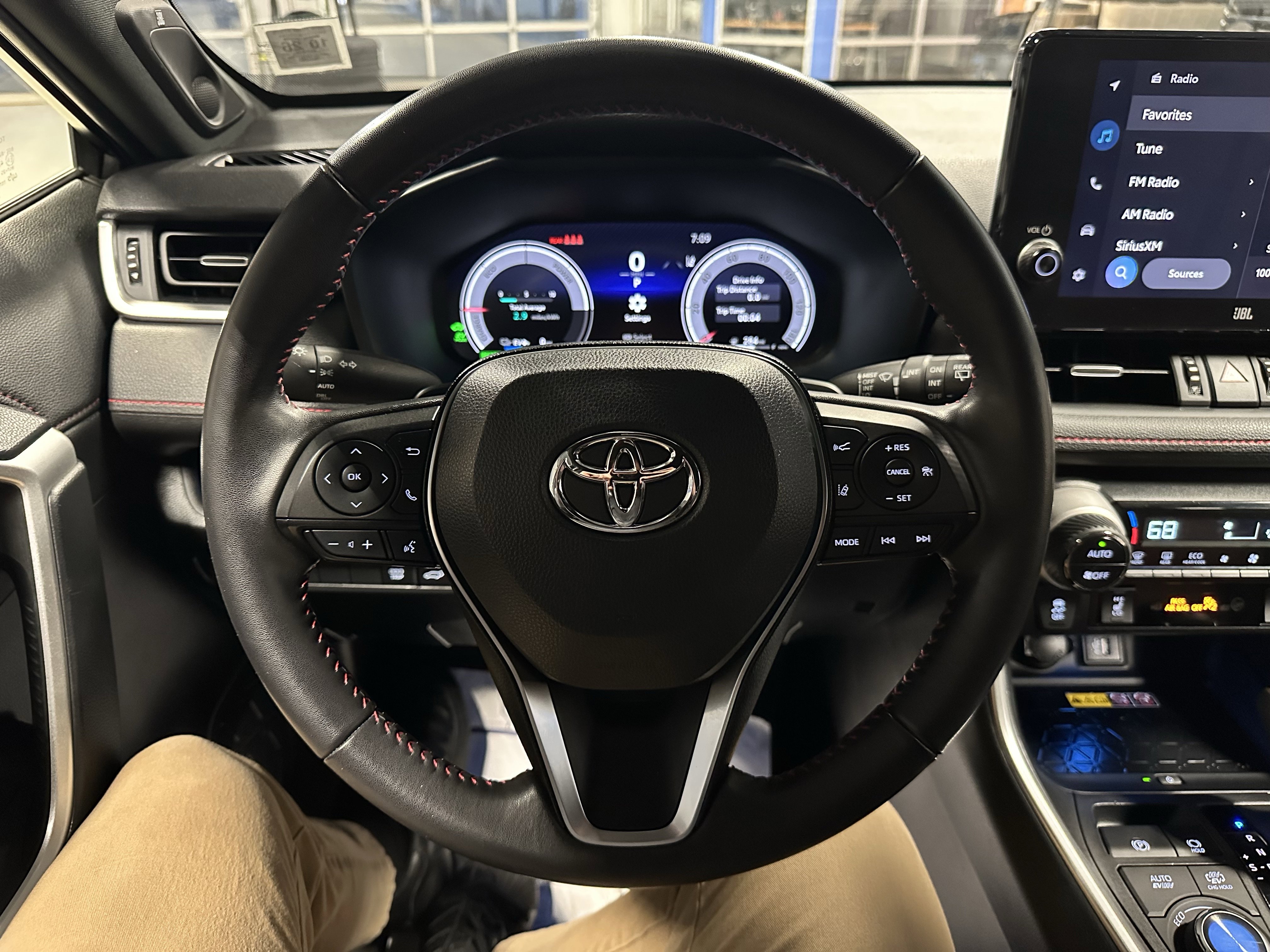 Used 2023 Toyota RAV4 XSE image 17