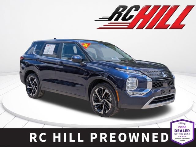 Used 2024 Mitsubishi Outlander SE FWD image 1