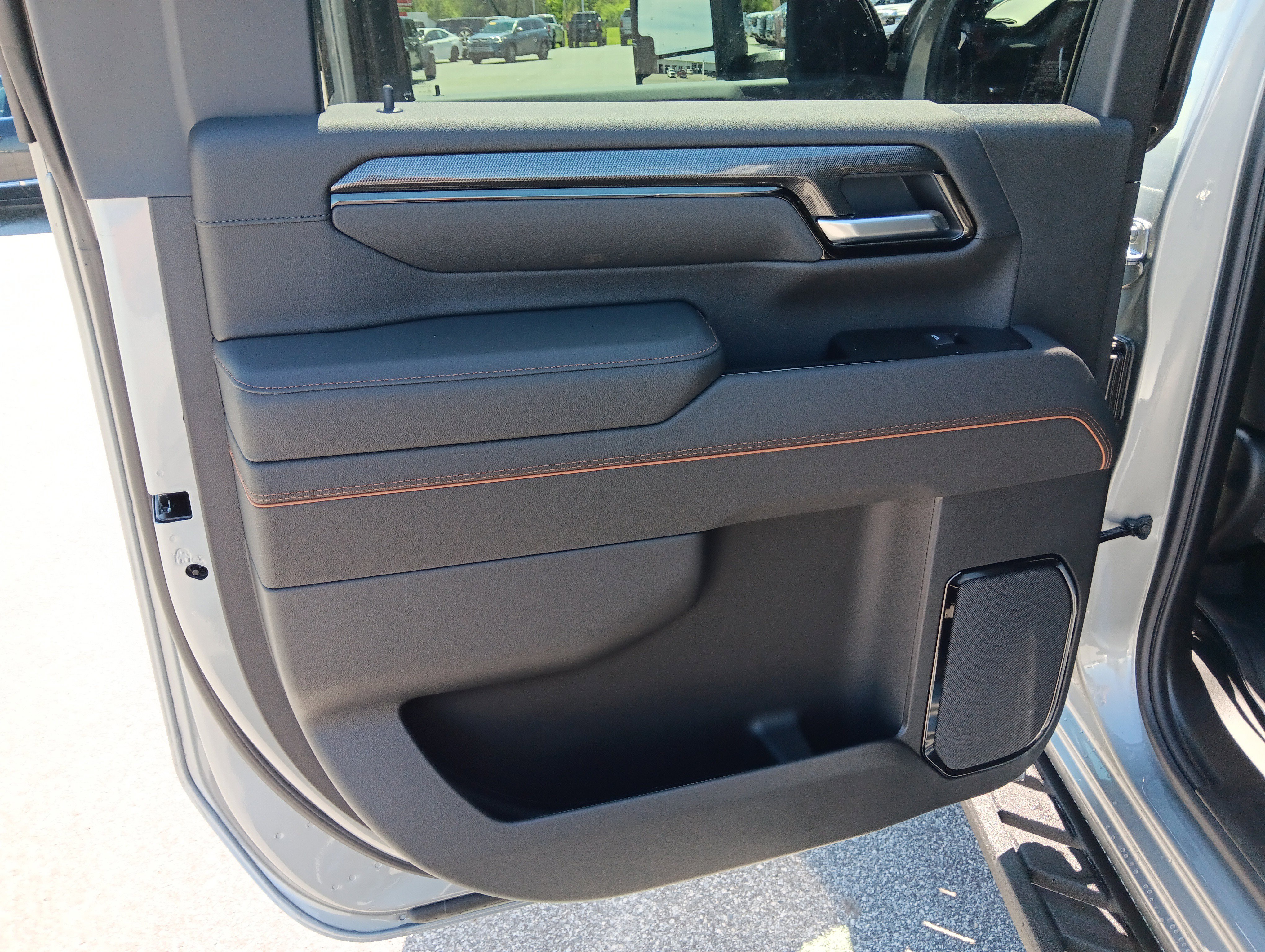 New 2026 GMC Sierra 2500 AT4 AWD/4WD image 15