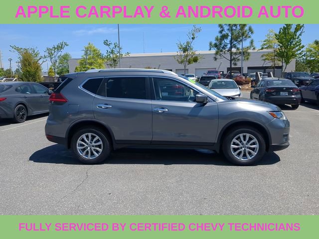 Used 2018 Nissan Rogue SV image 4