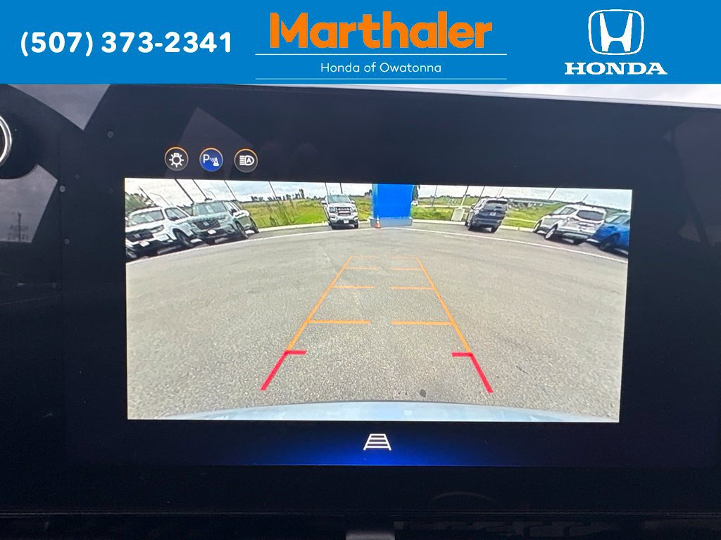 Used 2025 Chevrolet Equinox LT AWD/4WD image 26