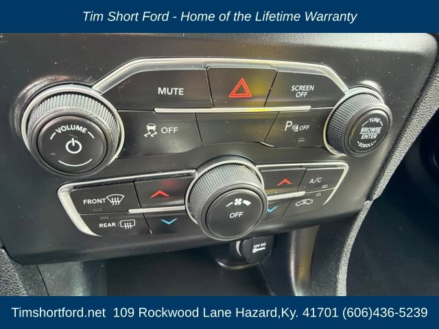 Used 2020 Dodge Charger SXT w/ Leather Interior Group RWD image 14
