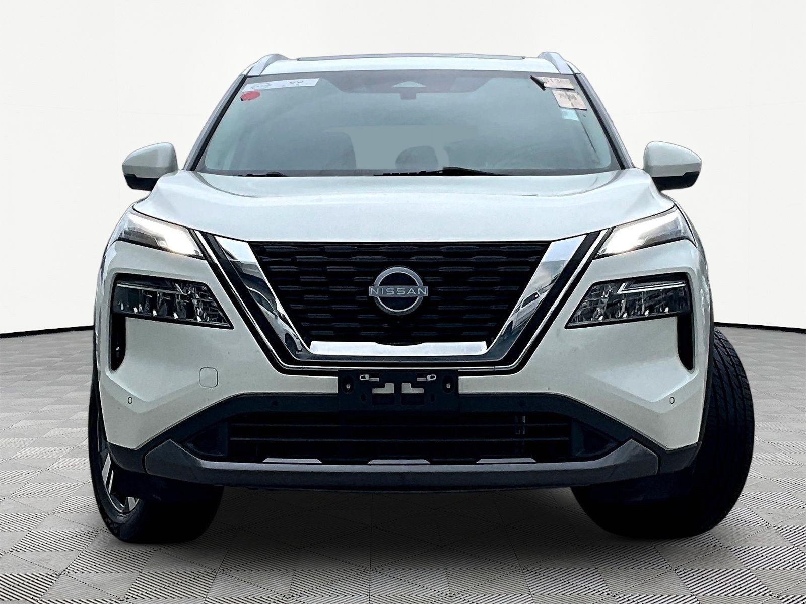 Used 2023 Nissan Rogue SL w/ SL Premium Package AWD/4WD image 2