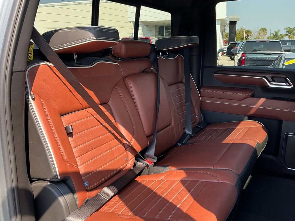 Certified 2024 GMC Sierra 2500 Denali Ultimate image 19