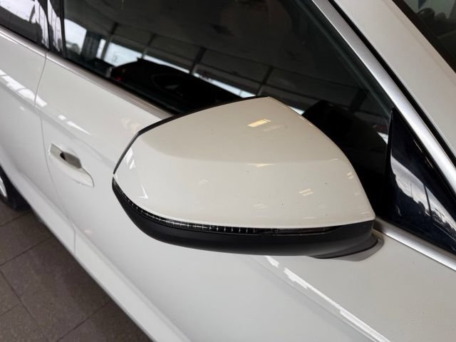 Used 2021 Audi Q5 e Premium Plus AWD/4WD image 11
