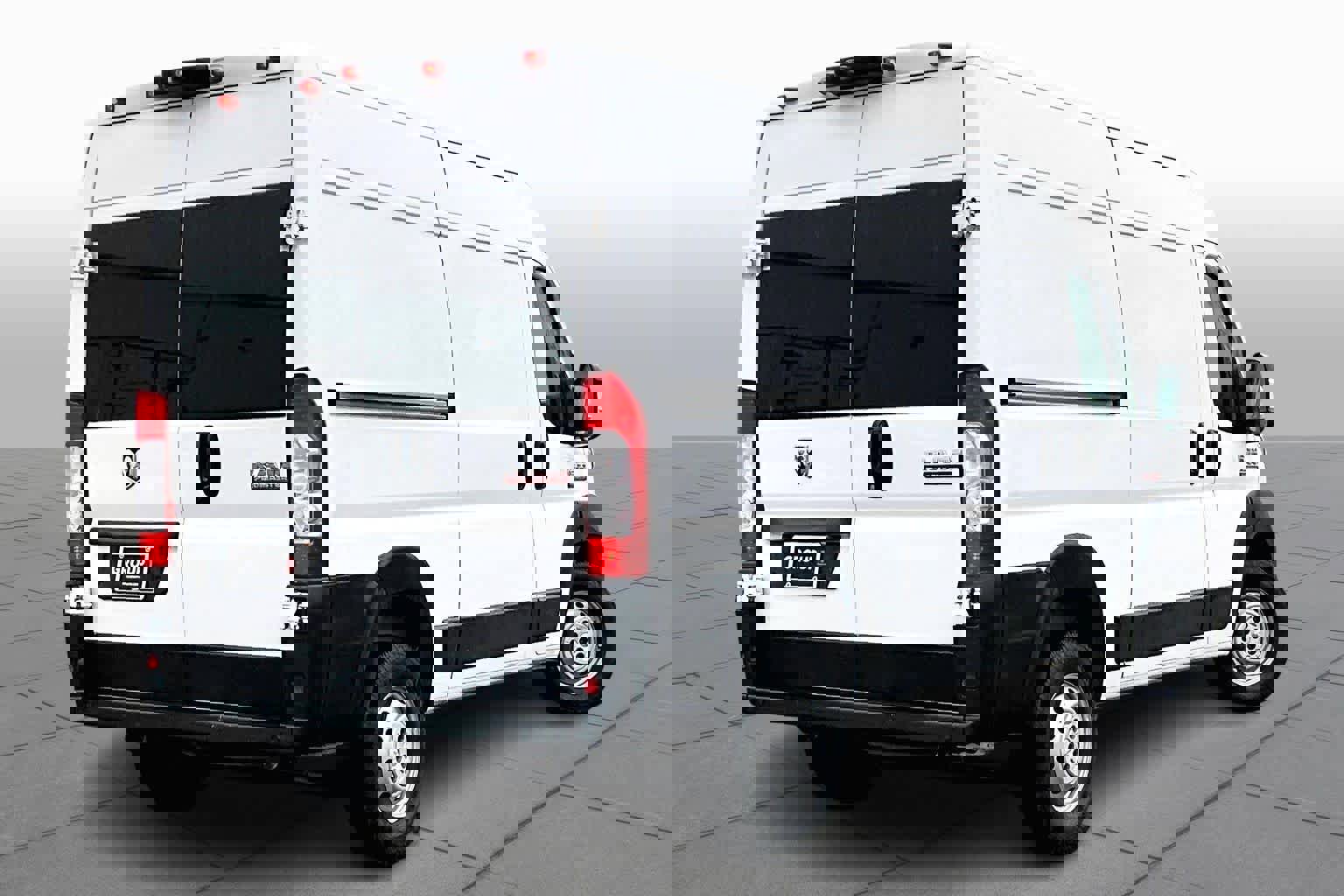 Used 2020 RAM ProMaster 1500 w/ Interior Convenience Group image 12