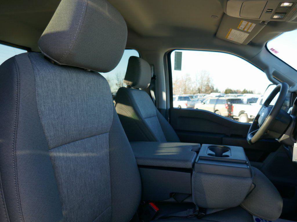 New 2026 Ford F250 XL w/ XL Off-Road Package image 15