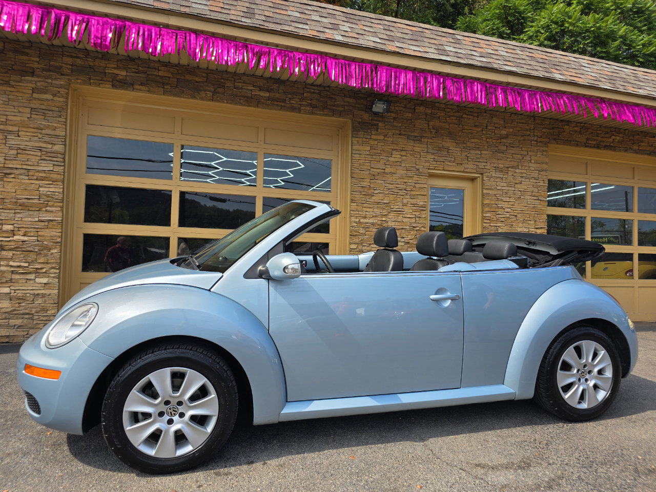 Used 2009 Volkswagen Beetle S