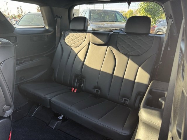 Used 2022 Hyundai Palisade Calligraphy image 23