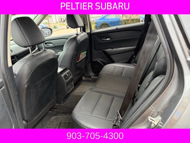 Used 2024 Nissan Rogue SV w/ SV Premium Package image 12