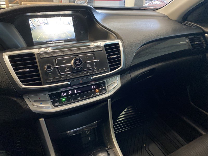 Used 2015 Honda Accord Sport image 12