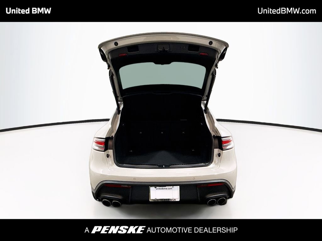 Used 2022 Porsche Macan S AWD/4WD image 14