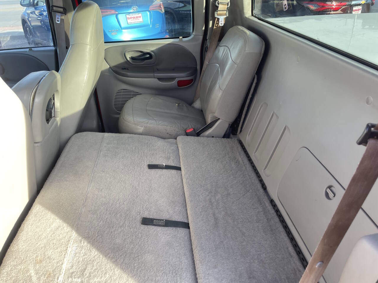 Used 2001 Ford F150 4x4 SuperCrew image 25