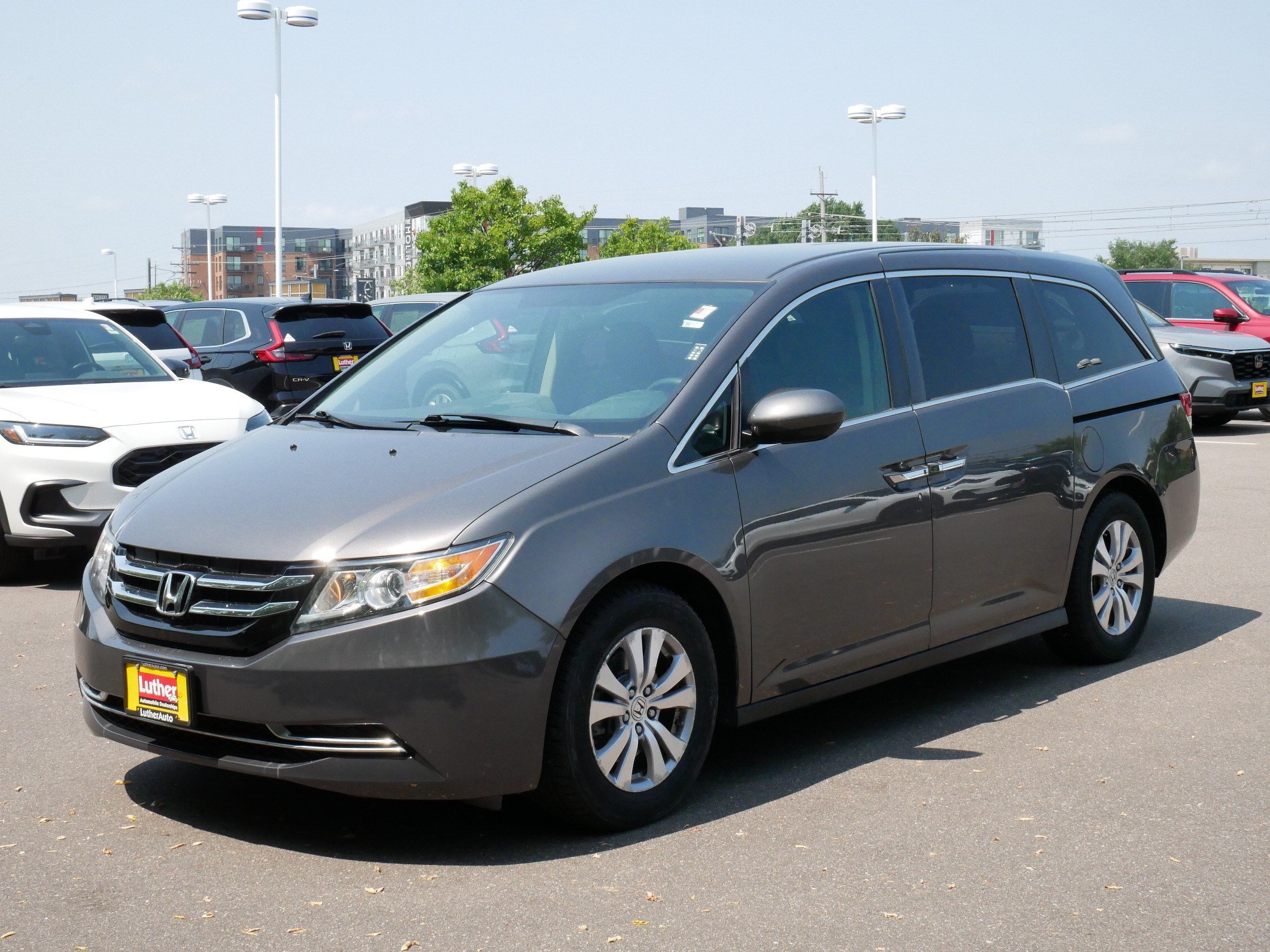 Used 2016 Honda Odyssey SE image 10