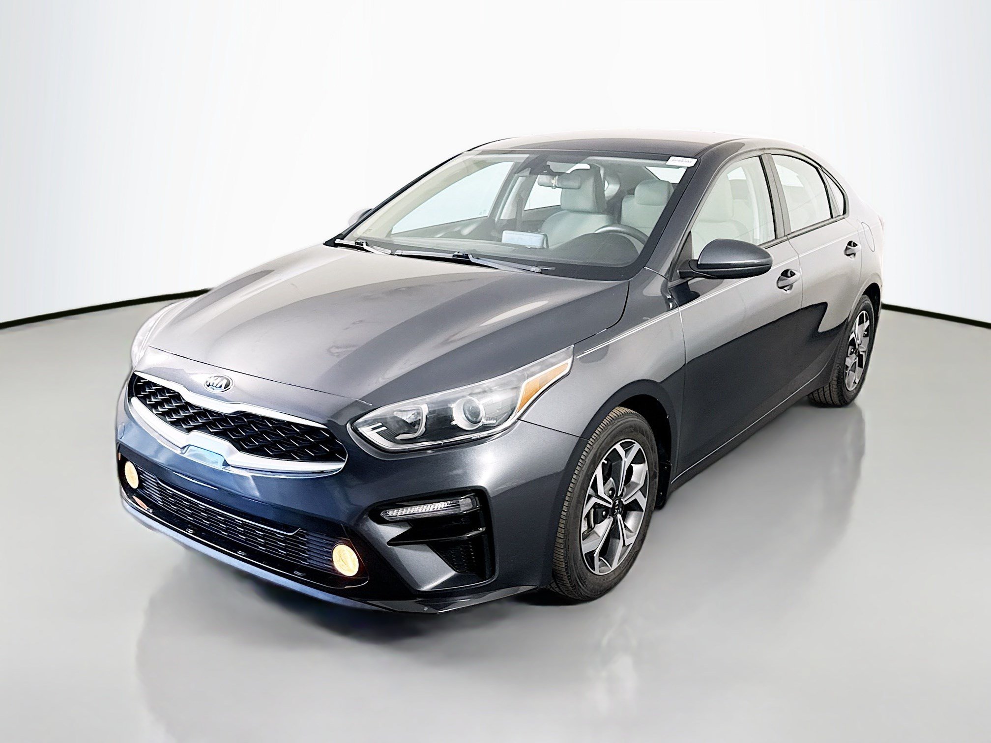 Used 2021 Kia Forte LXS FWD image 4