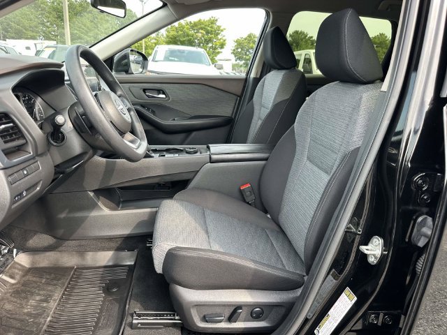 Used 2023 Nissan Rogue SV AWD/4WD image 16
