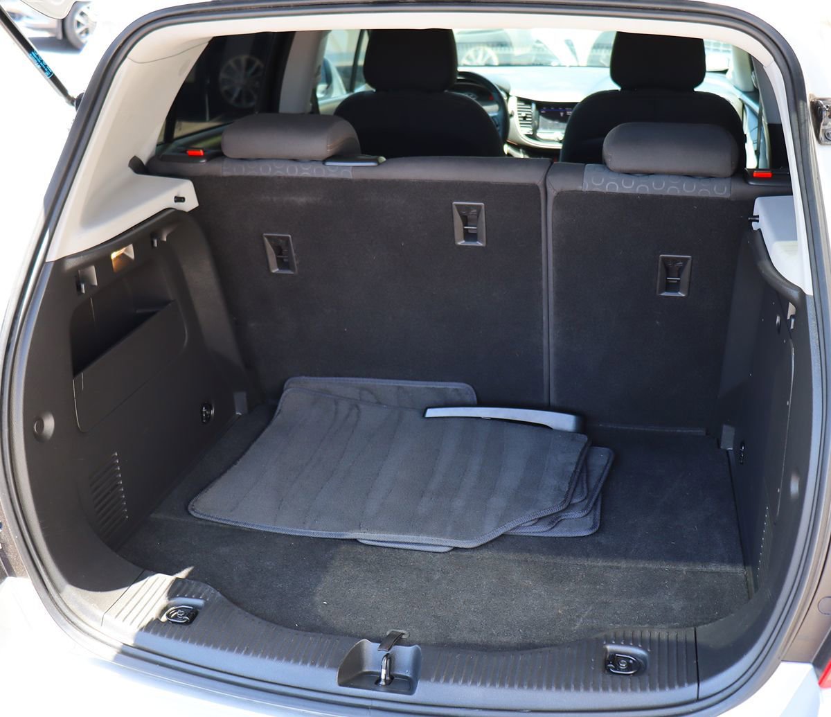 Used 2020 Chevrolet Trax LS w/ Tint and Cruise Package FWD image 24