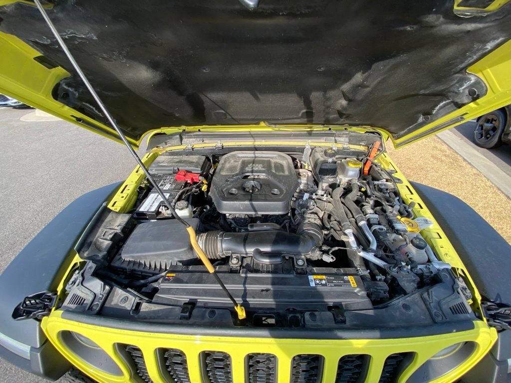 Used 2023 Jeep Wrangler Unlimited Rubicon 4xe AWD/4WD image 32