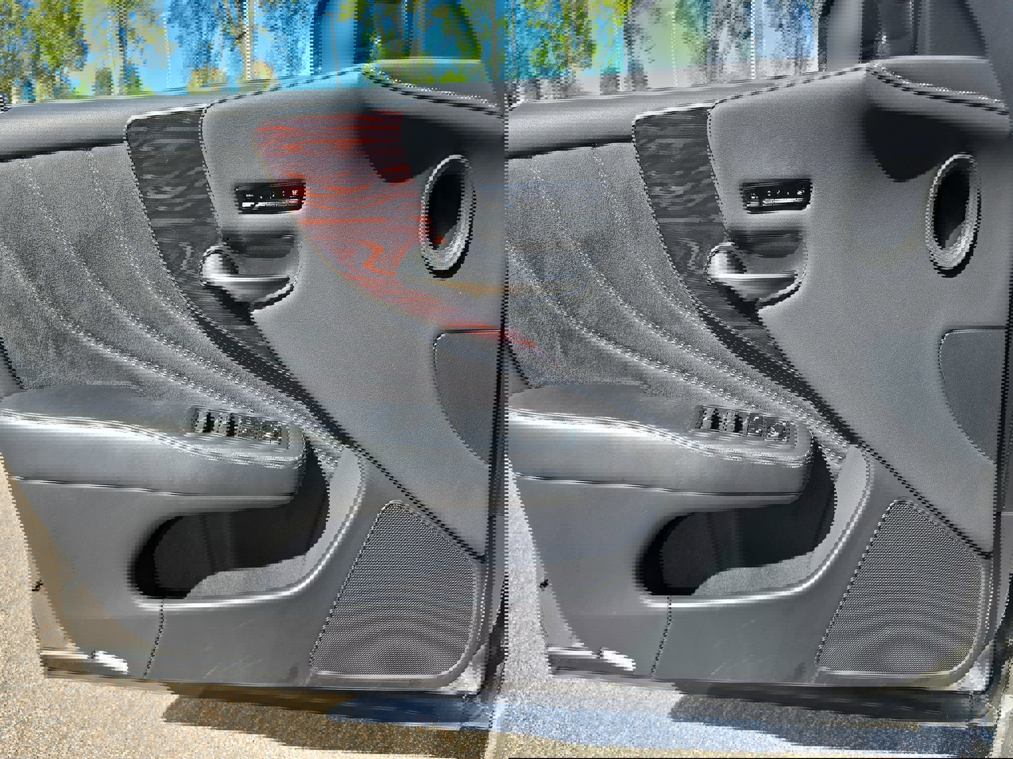 Used 2022 Lexus LS 500 w/ Interior Upgrade Package image 27