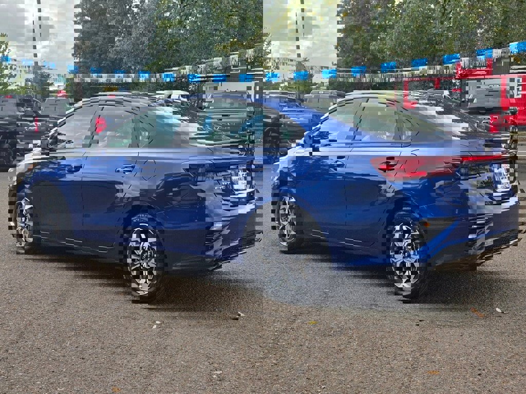 Used 2021 Kia Forte LXS image 26