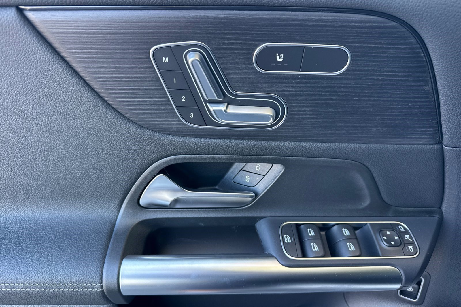 New 2026 Mercedes-Benz GLA 250 4MATIC image 14