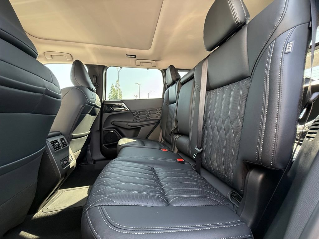 New 2026 Mitsubishi Outlander SEL AWD/4WD image 41