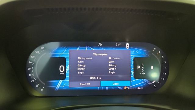 New 2026 Volvo XC40 B5 Core w/ Climate Package AWD/4WD image 16