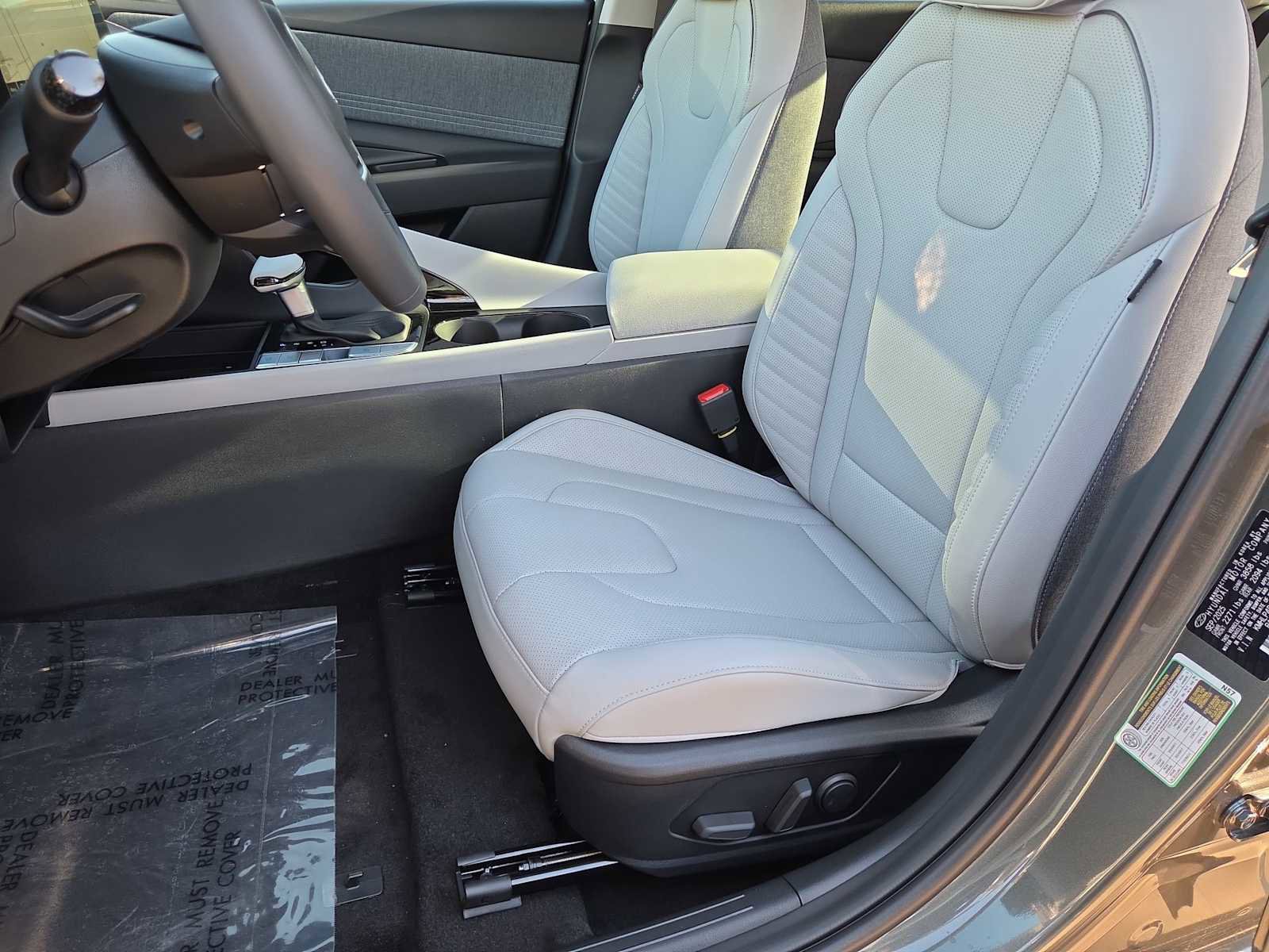 New 2026 Hyundai Elantra Limited image 16