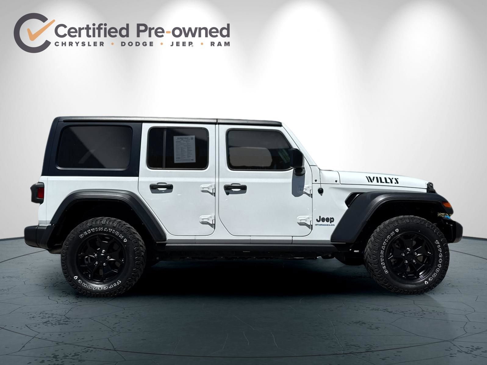 Used 2023 Jeep Wrangler Unlimited AWD/4WD image 3