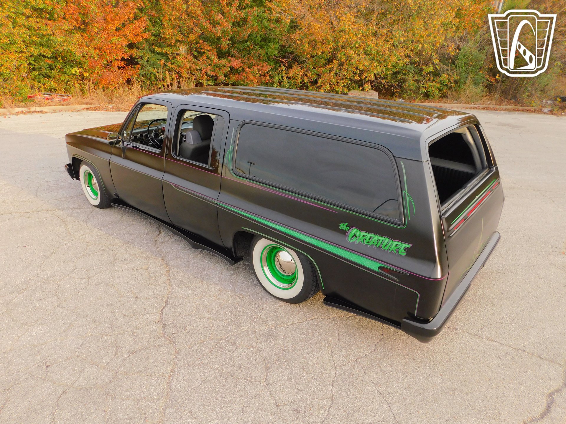 Used 1988 Chevrolet Suburban 2WD image 17