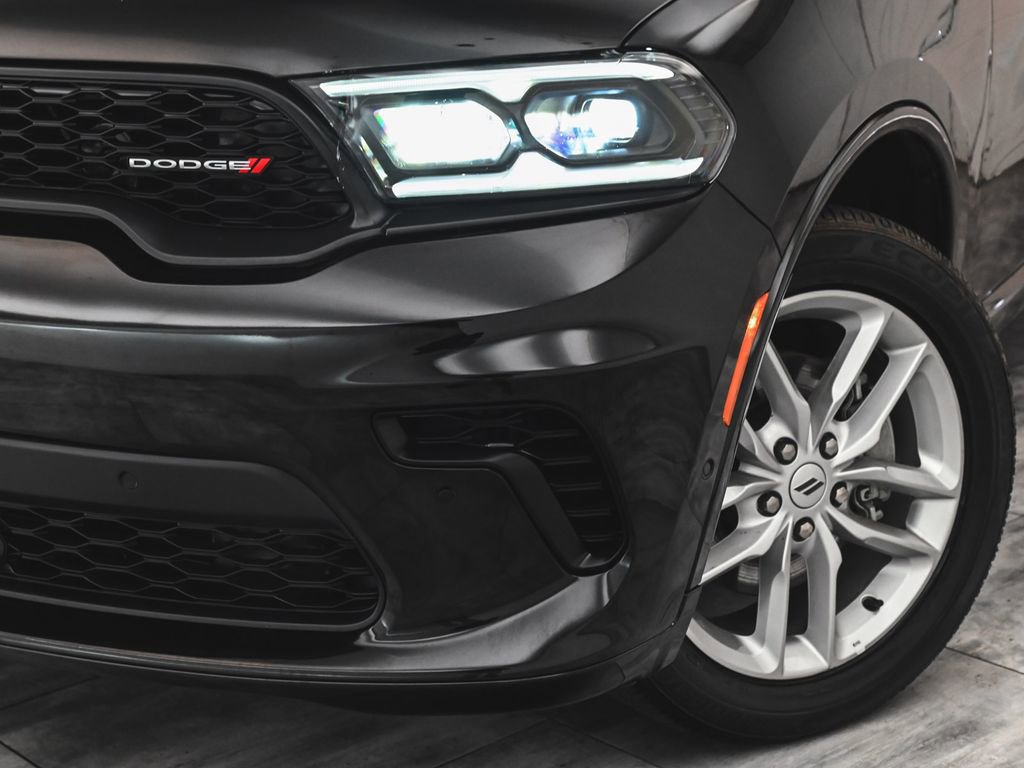 Used 2025 Dodge Durango GT AWD/4WD image 42