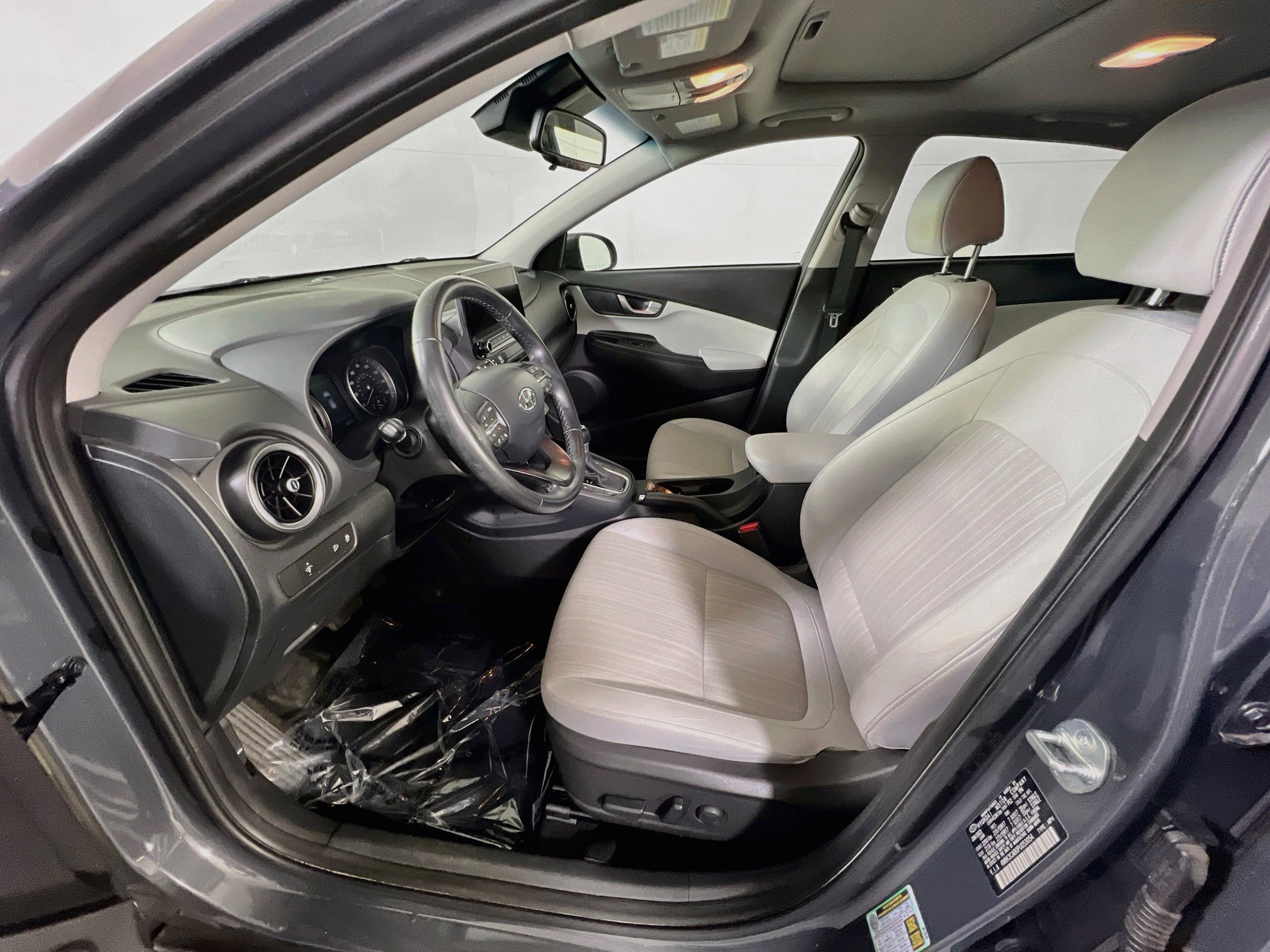 Used 2023 Hyundai Kona SEL w/ Convenience Package AWD/4WD image 21
