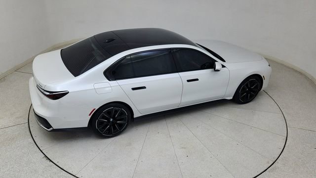 Used 2025 BMW 740i xDrive image 82