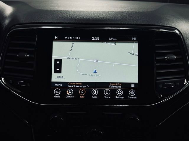 Certified 2022 Jeep Grand Cherokee Limited image 35