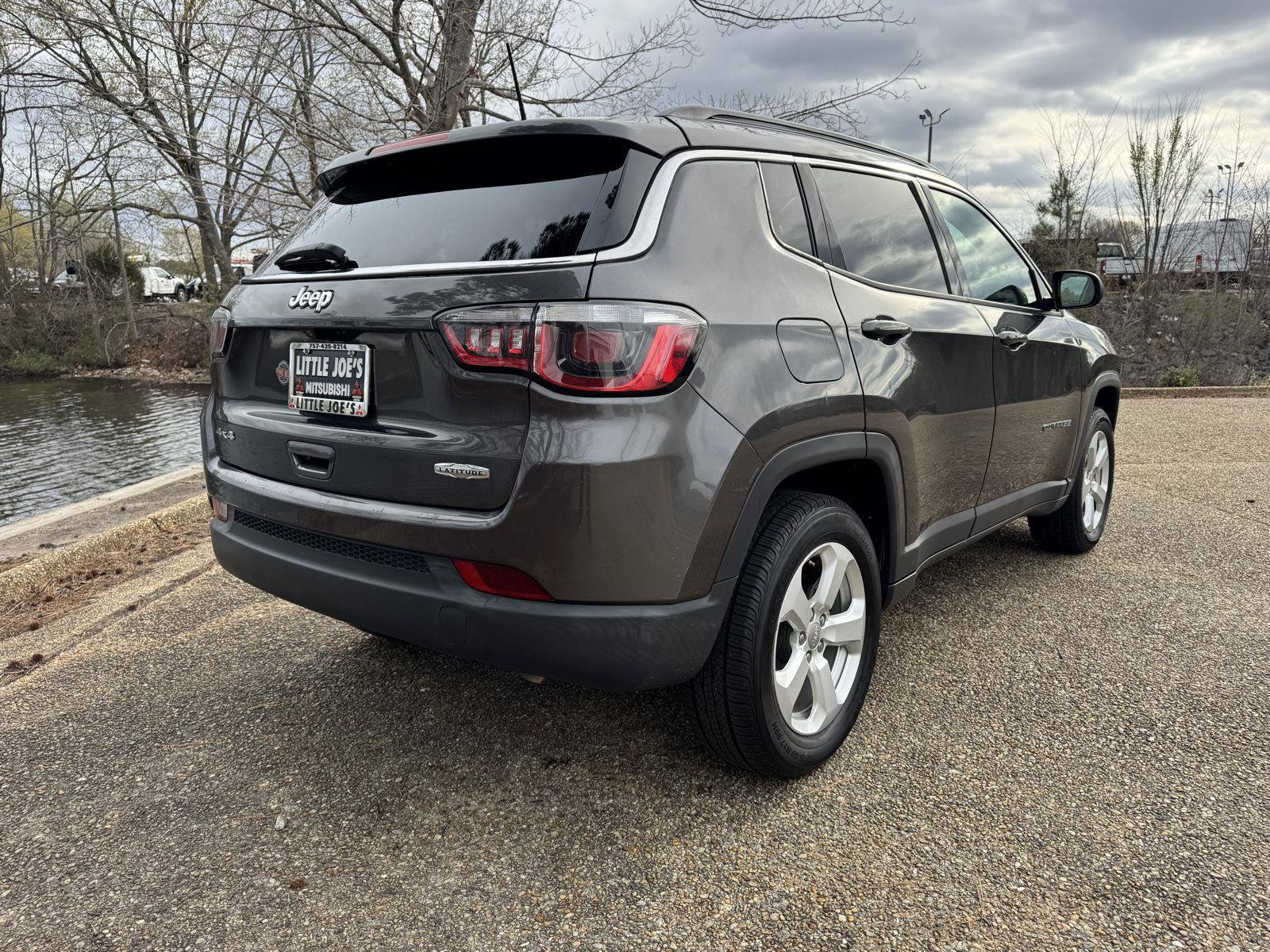 Used 2020 Jeep Compass Latitude image 4