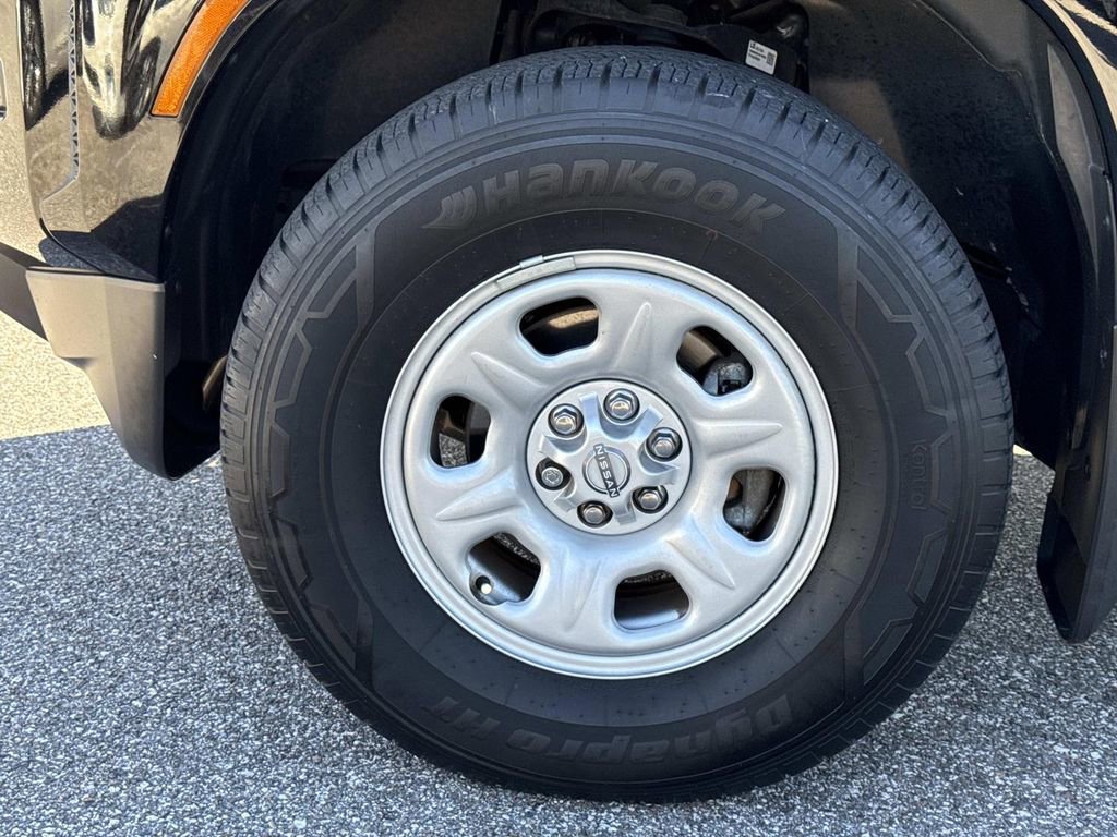 Used 2023 Nissan Frontier S w/ Technology Package image 11