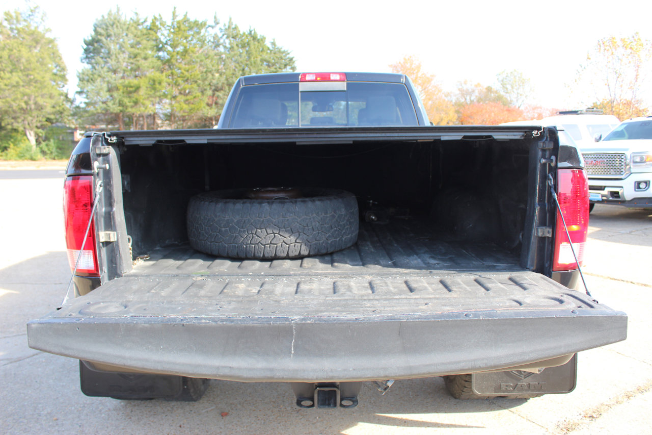 Used 2016 RAM 3500 Lone Star image 16