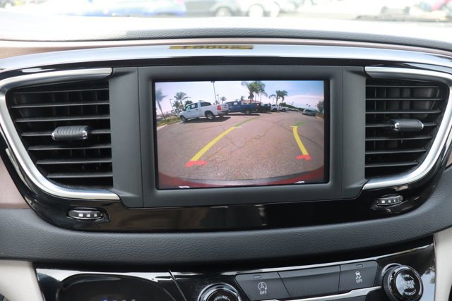 Used 2023 Chrysler Voyager LX FWD image 27