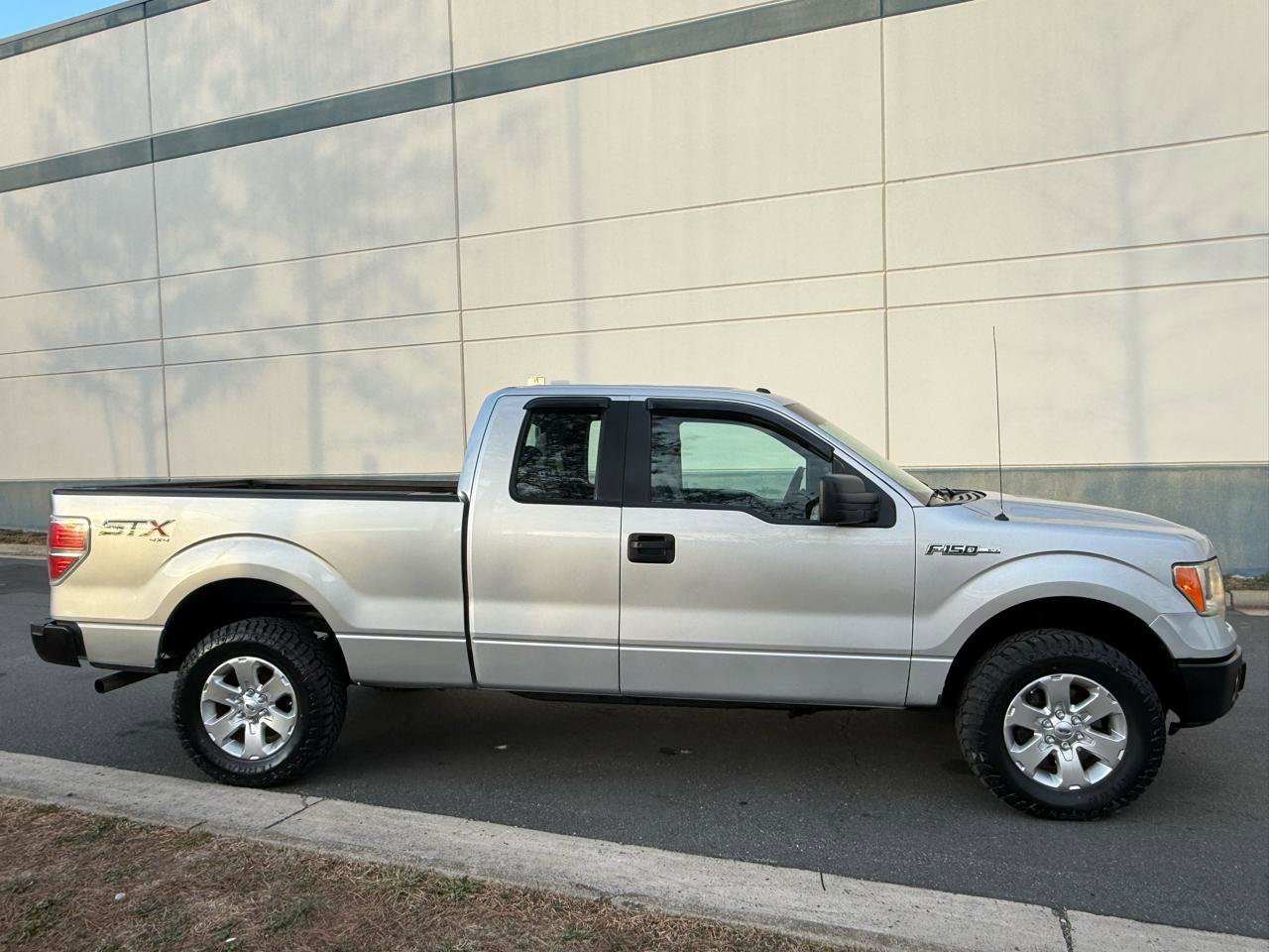 Used 2014 Ford F150 STX w/ Equipment Group 201A Mid image 11