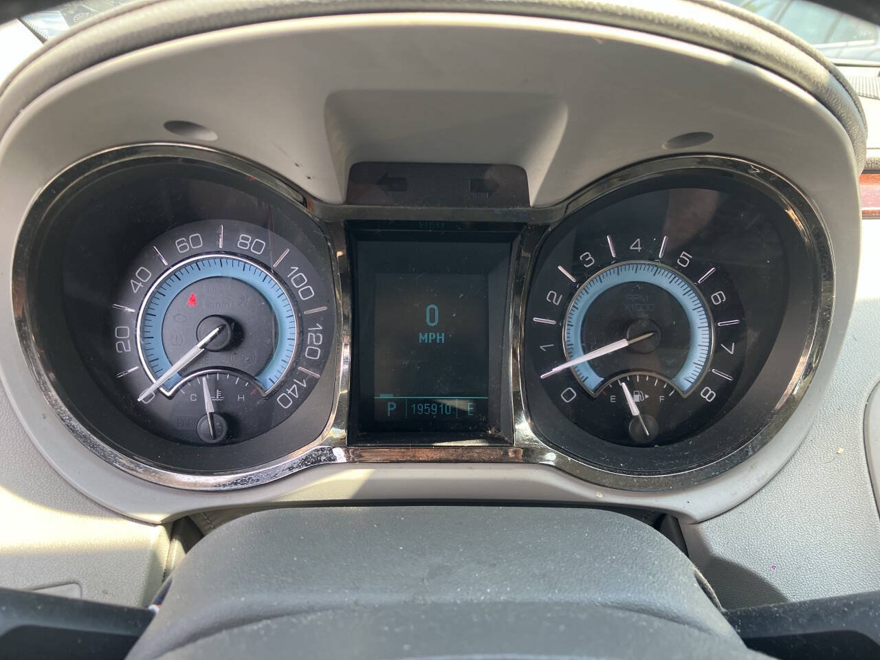 Used 2010 Buick LaCrosse CXL FWD image 24