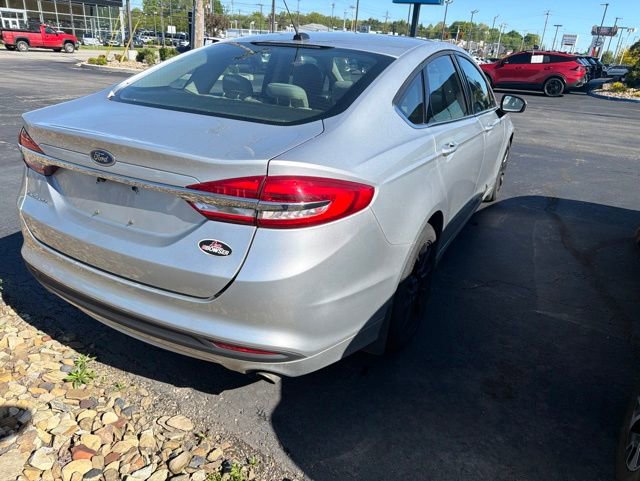 Used 2017 Ford Fusion S FWD image 4