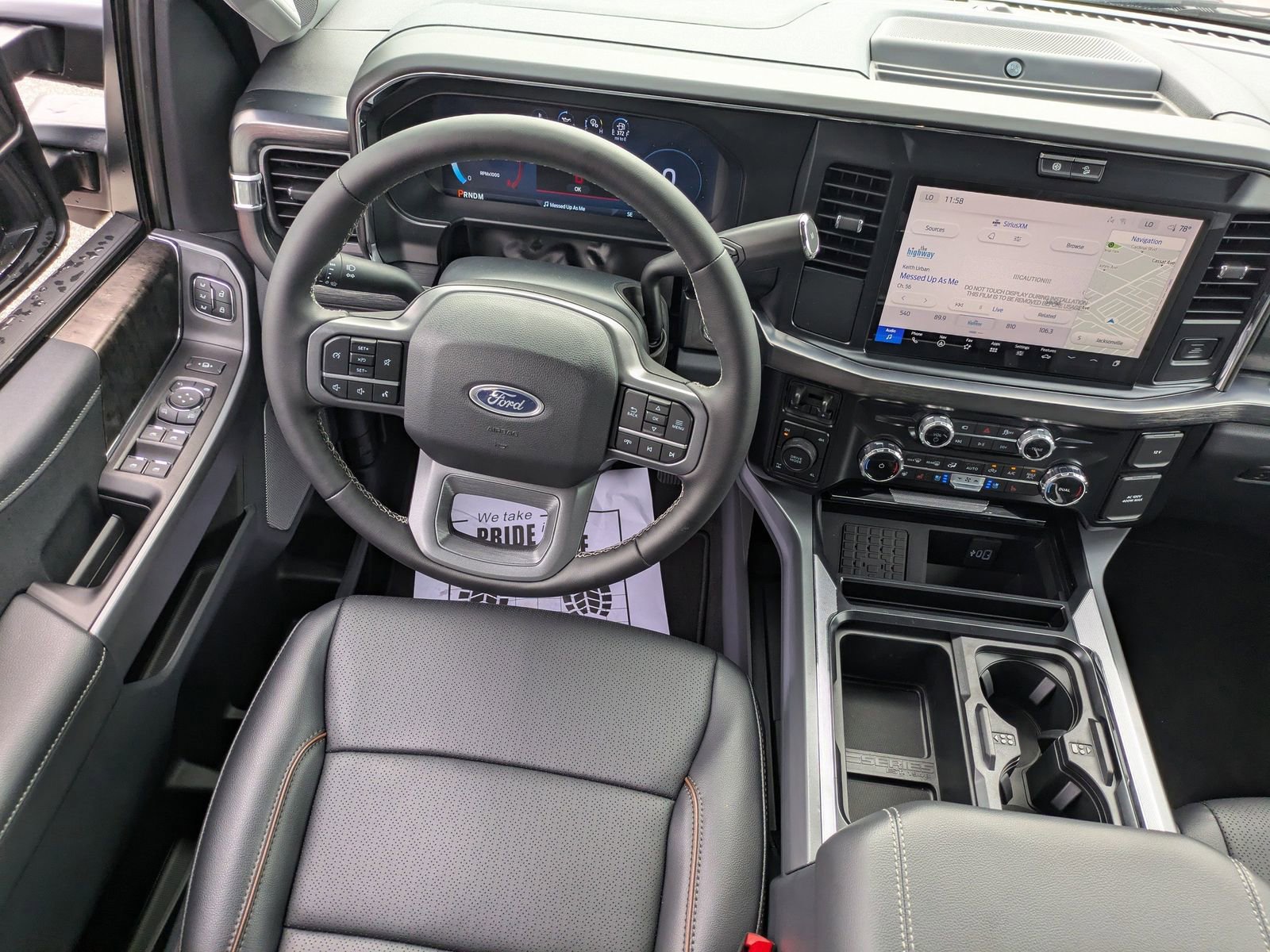 New 2025 Ford F250 Lariat w/ Black Appearance Package image 16