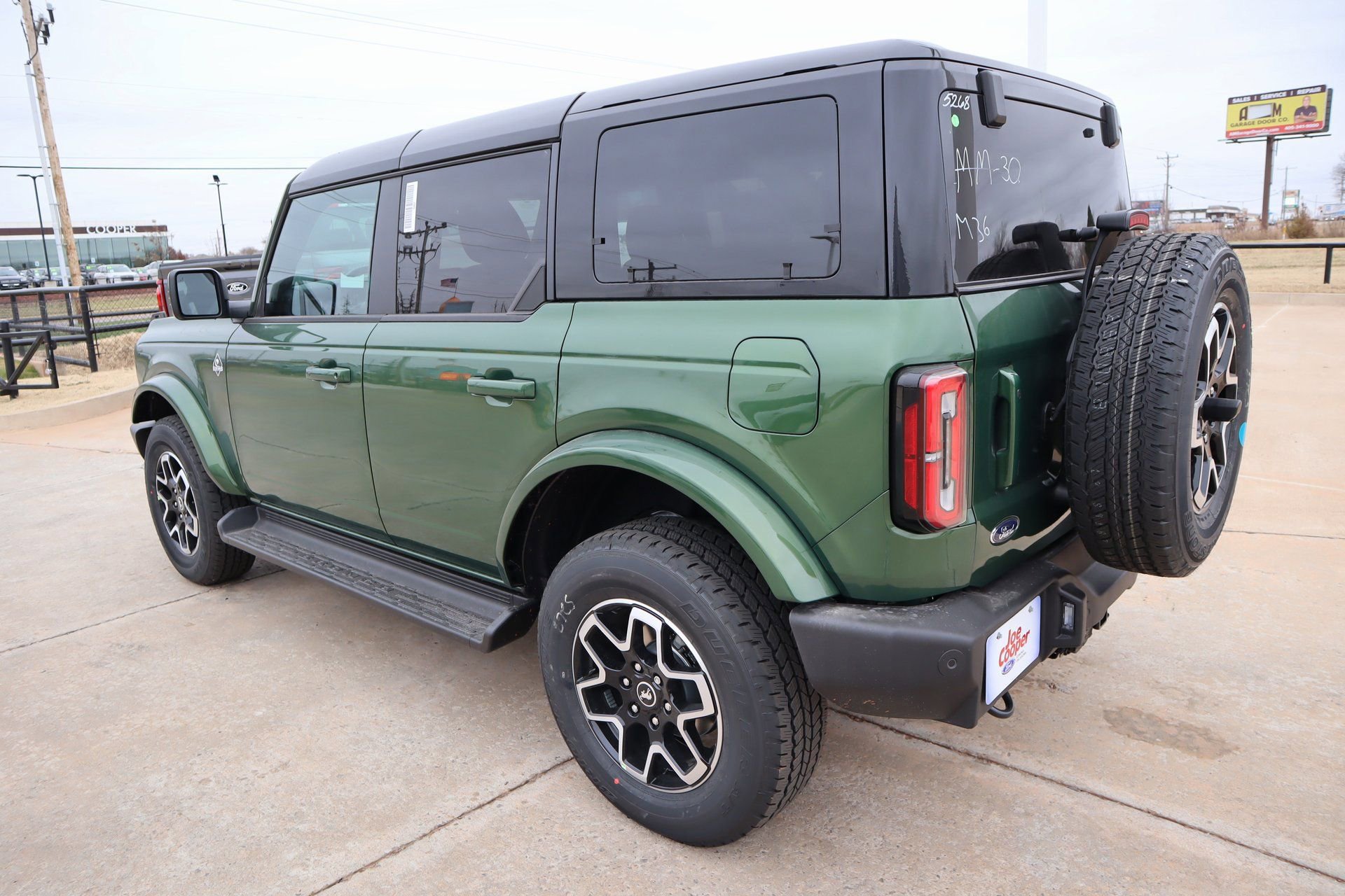 New 2025 Ford Bronco Outer Banks image 23