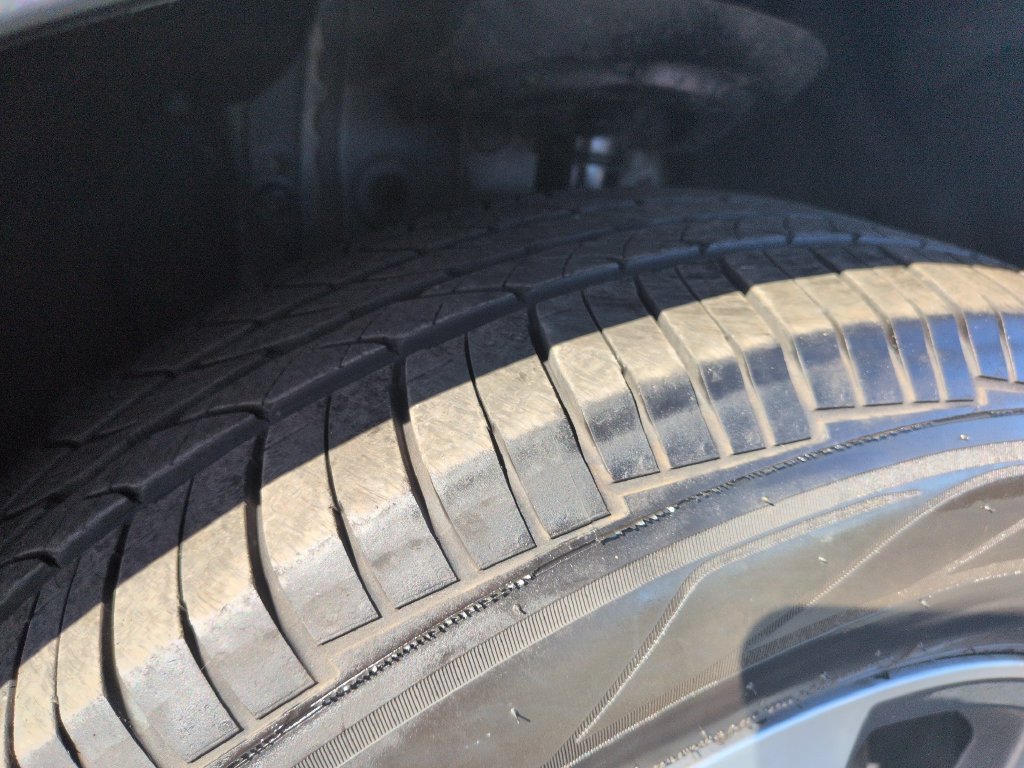 Certified 2022 Toyota Highlander XLE AWD/4WD image 28