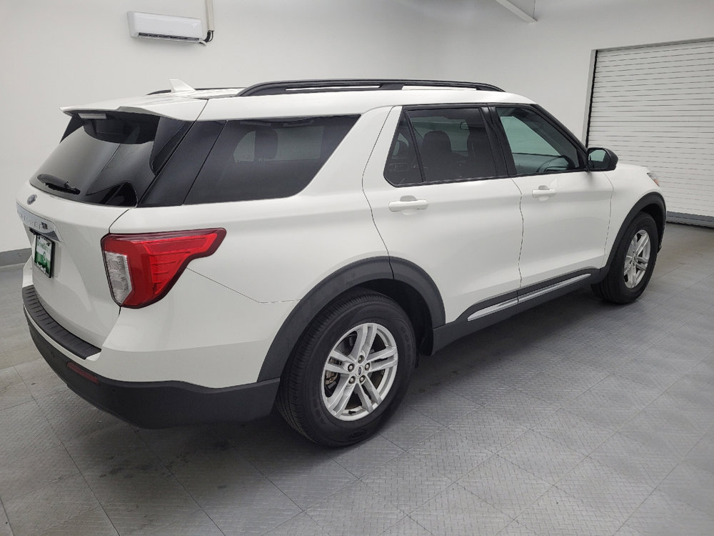 Used 2021 Ford Explorer XLT image 10