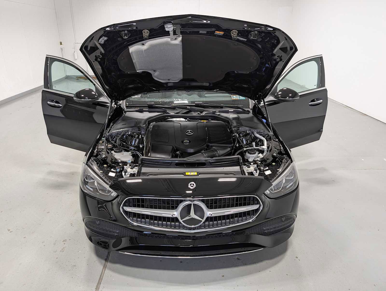 New 2026 Mercedes-Benz C 300 4MATIC Sedan image 11