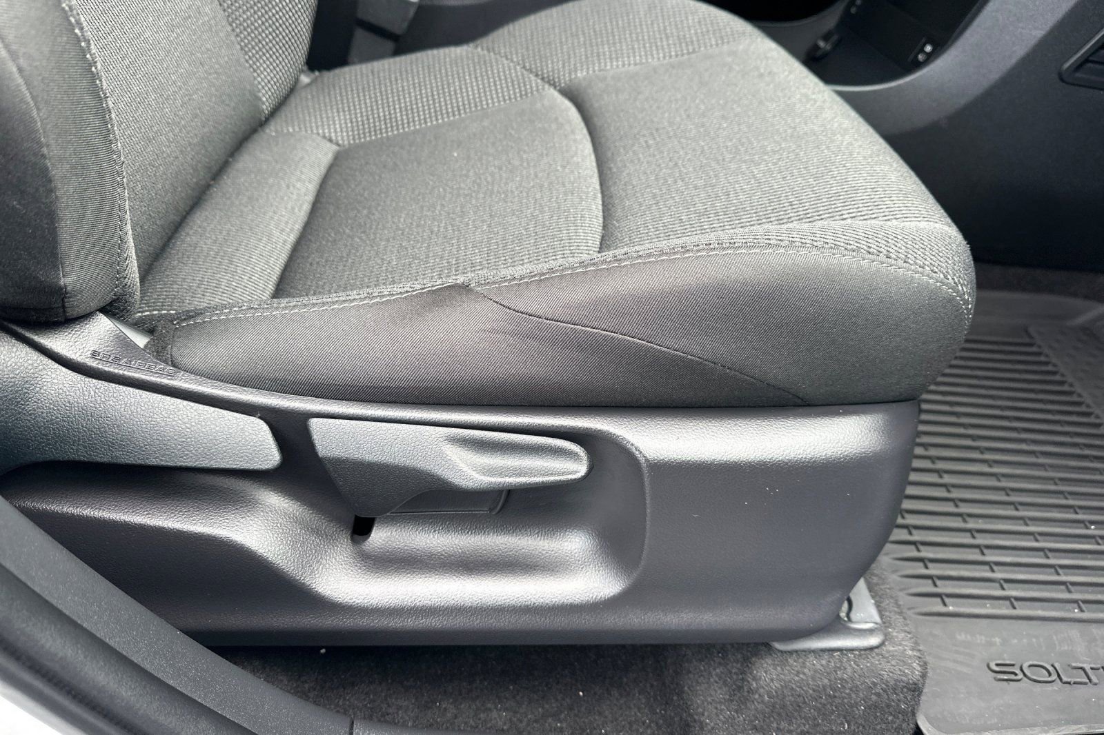 Used 2025 Subaru Solterra Premium w/ Premium Convenience Package image 24