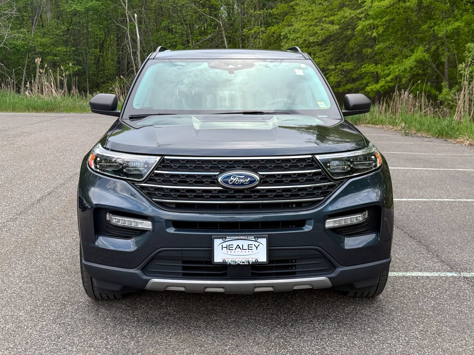 Certified 2023 Ford Explorer XLT w/ Equipment Group 202A AWD/4WD image 2